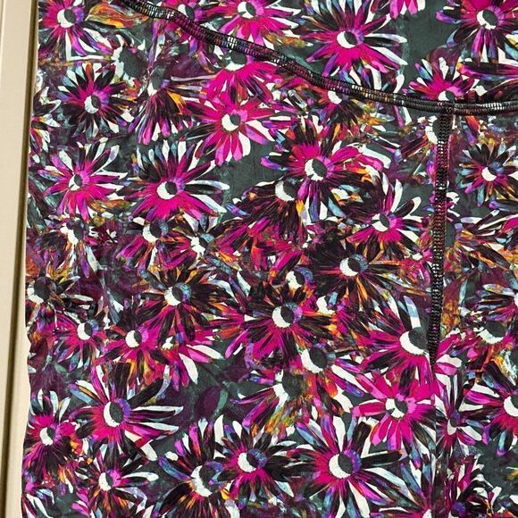 Lululemon Women's Base Pace High-Rise Running Tight 25" NWT size 14 - Picture 2 of 6